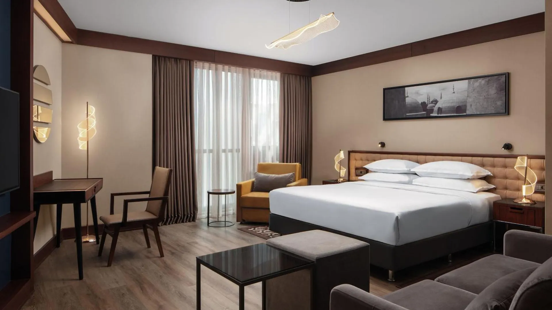 Sheraton Istanbul City Center מלון